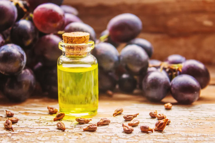 Grape Seed Oil | Grape Fruit